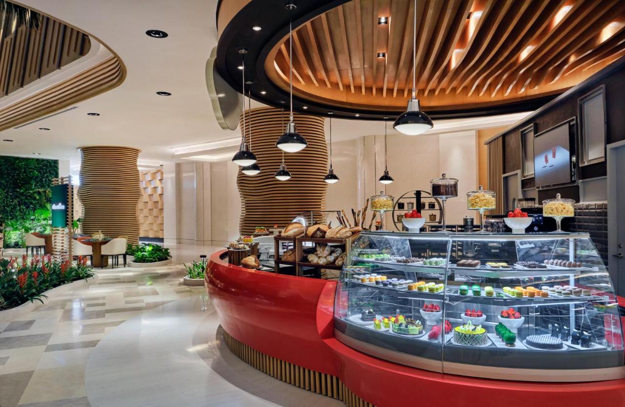 Swissotel Clark Philippines Clark Field Exterior photo